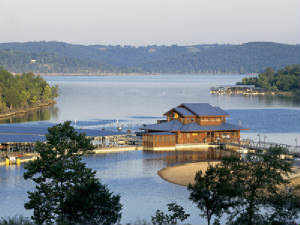 bluegreenwildernessclub8cabininmiddleoflakeview.jpg